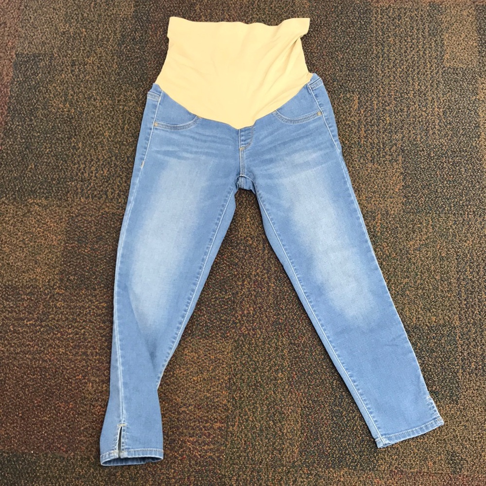 A:glow Maternity Crop Jeggings Size 4